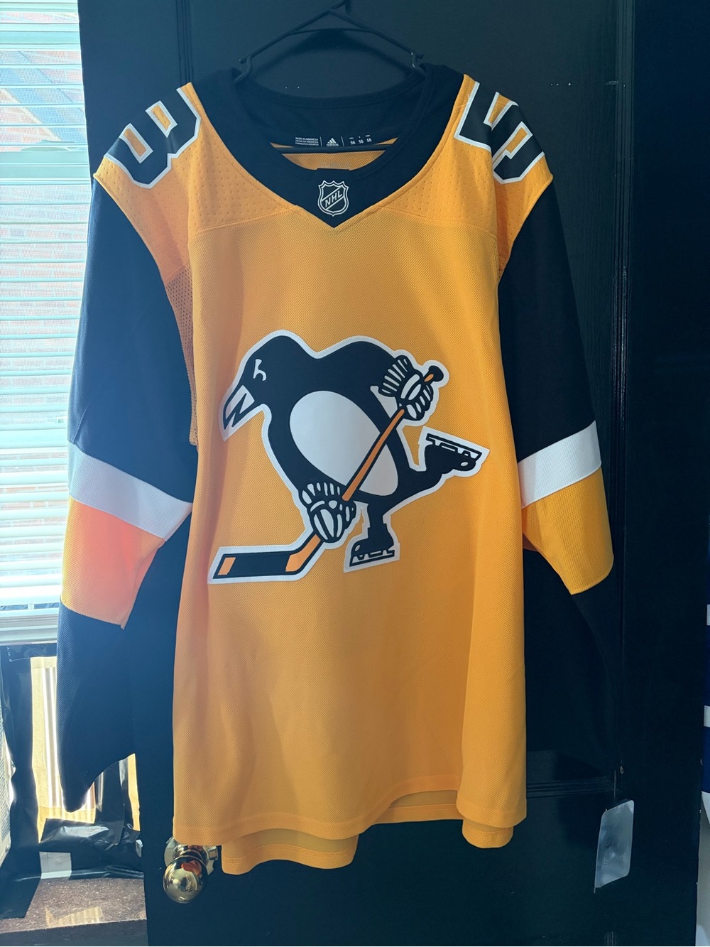 Pittsburgh Penguins Gold & Black Hockey Jersey k